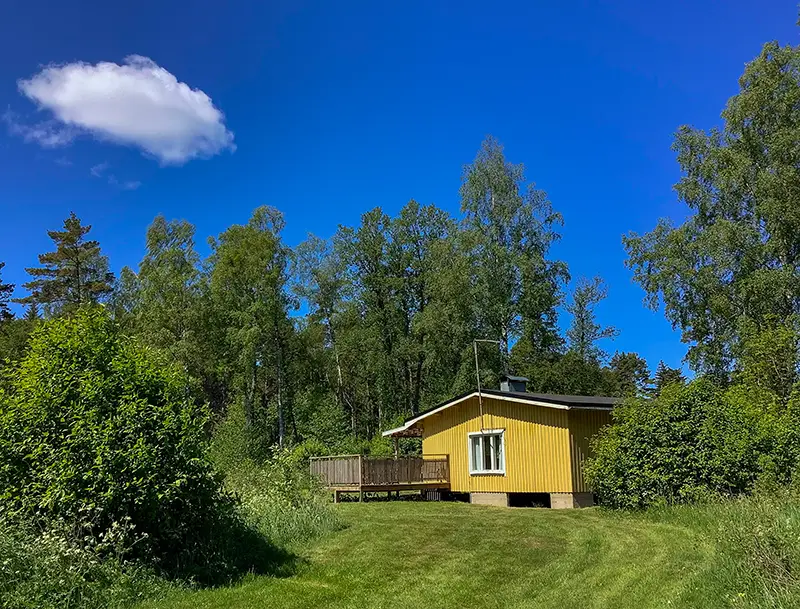 Enen Cottage on a summer day in Åland