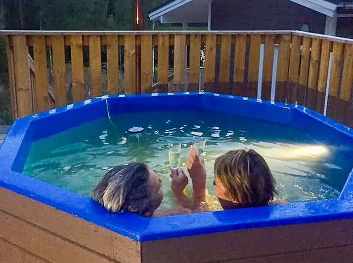 Hot tub at Guru Cottage