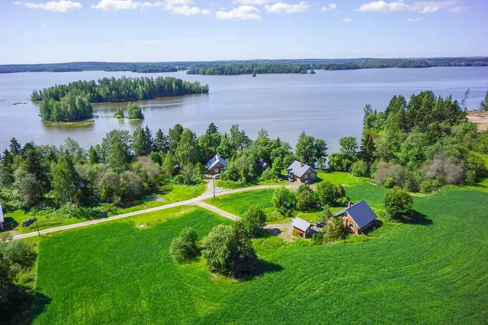 Ilmakuva mökkialueesta Lempäälässä