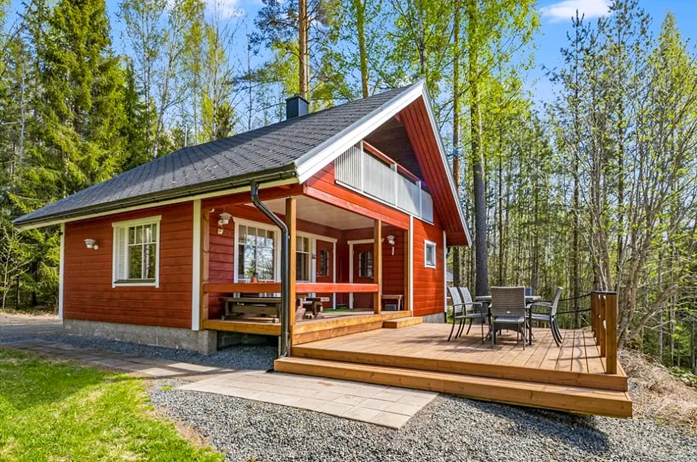 Pinea mökki, Forssa